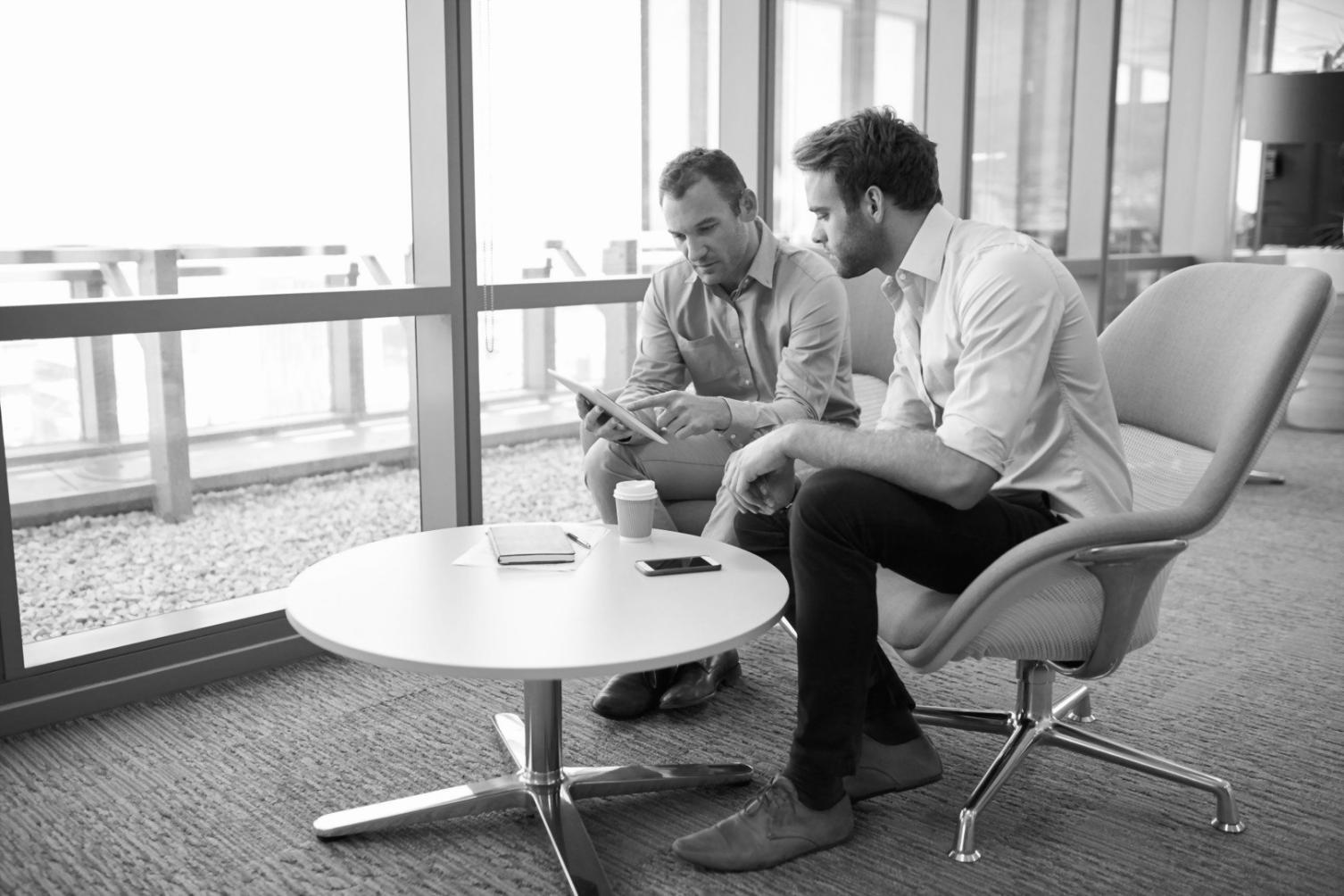 L'équipe Zuvrane au travail sur les contenus pédagogiques